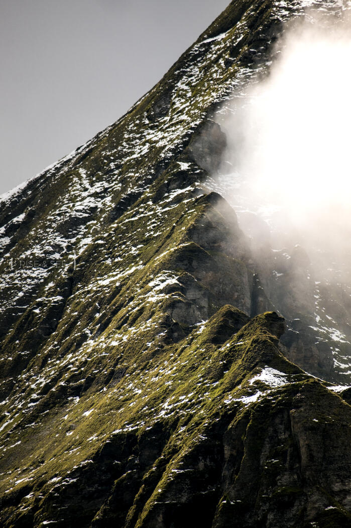 On the edge | © Rise & See